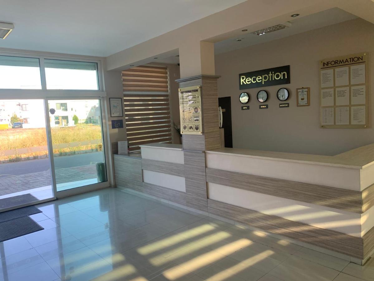 Апартамент В Сарафово Apartment Burgas Bagian luar foto